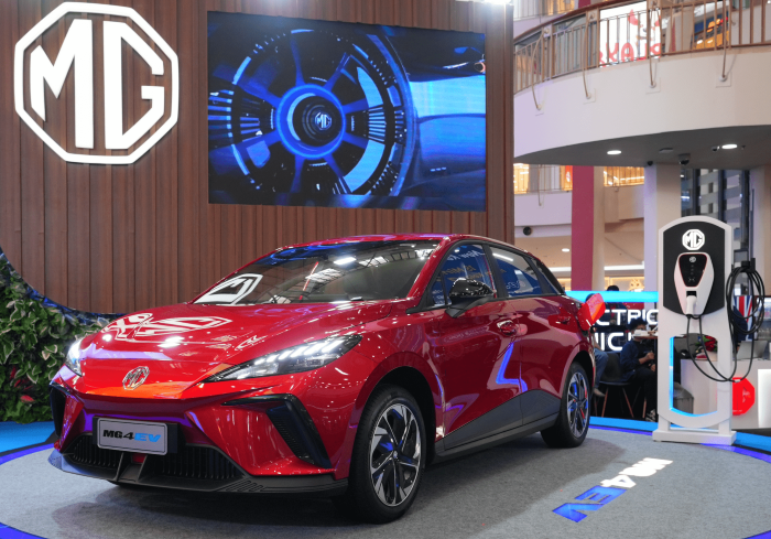 MG4 EV Enviro Star 3333