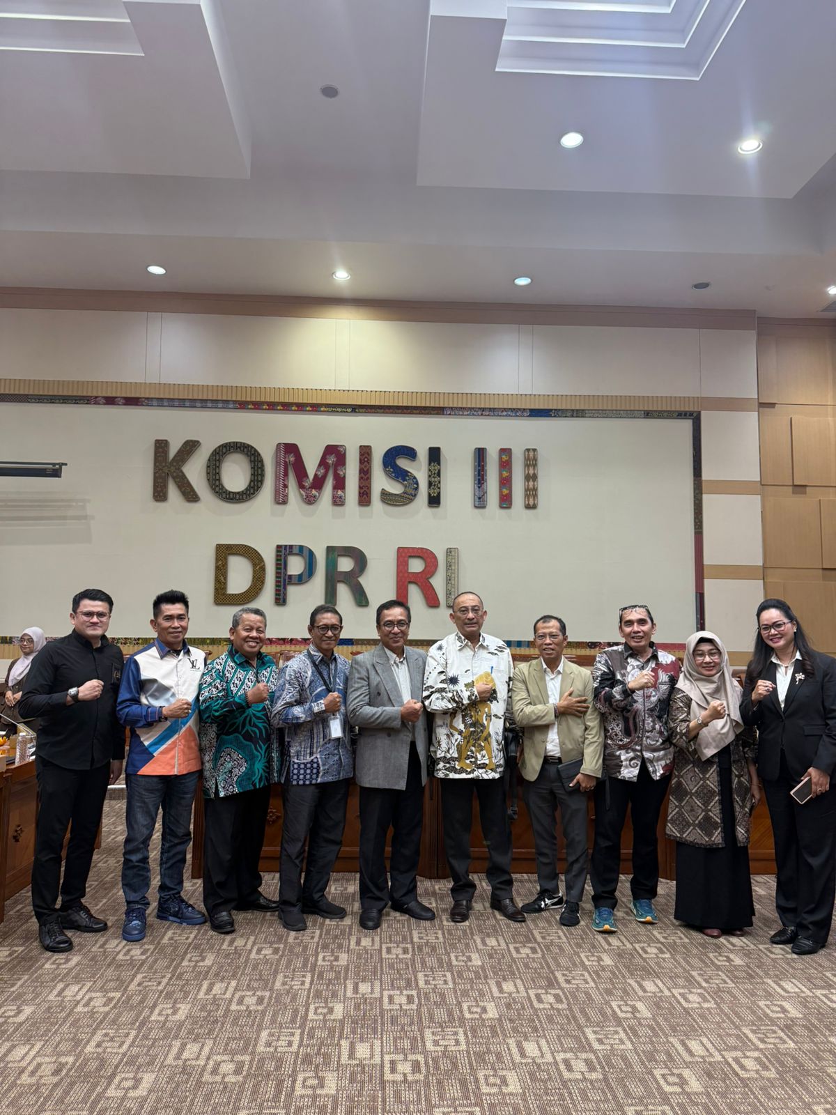 Ridho Pandoe di DPR